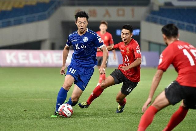 中国U17女足5-0力克皇马U17 方珍珠帽子戏法赵思晴双响